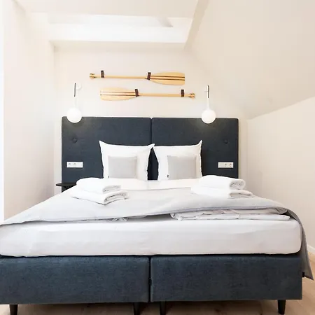 An Der Vorderreihe - Parkplaetze Nach Verfuegbarkeit Lubecca