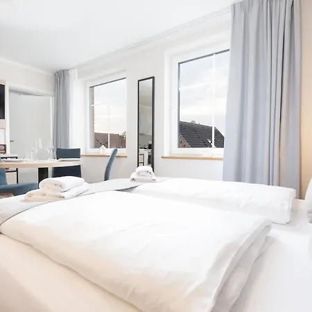 Apartment An Der Vorderreihe - Parkplaetze Nach Verfuegbarkeit Lubeck